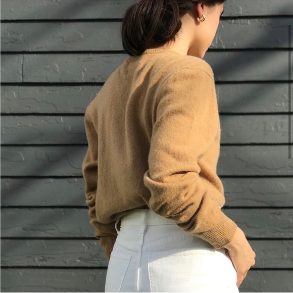 Polo Ralph Lauren super soft 100% lambs wool neutral toned v-neck sweater Size S - Picture 2 of 12